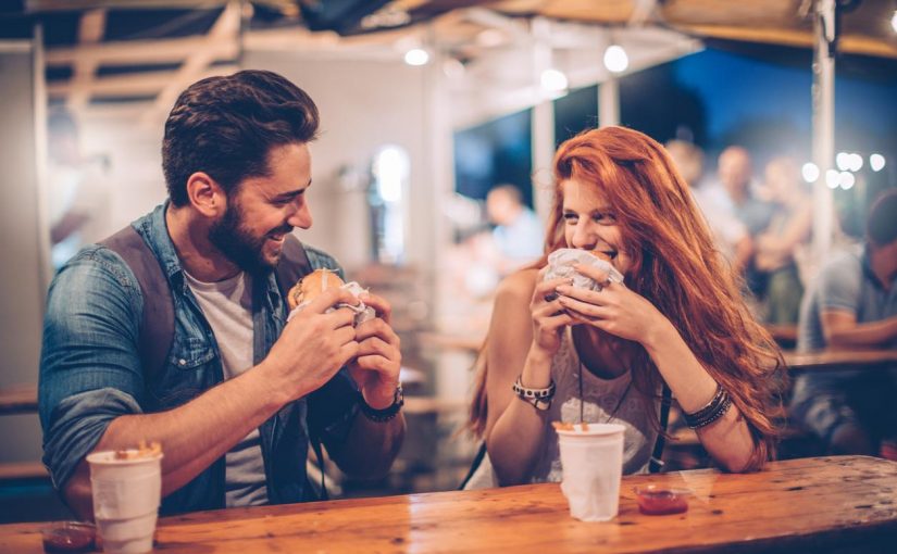 20 Interesting Topics To Talk About With A Girl You Like